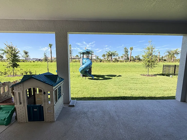 2917 Silverlefe Ln — Photo 24