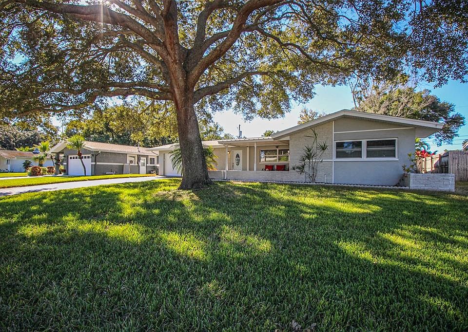 1st image of 978 Victor Herbert Dr