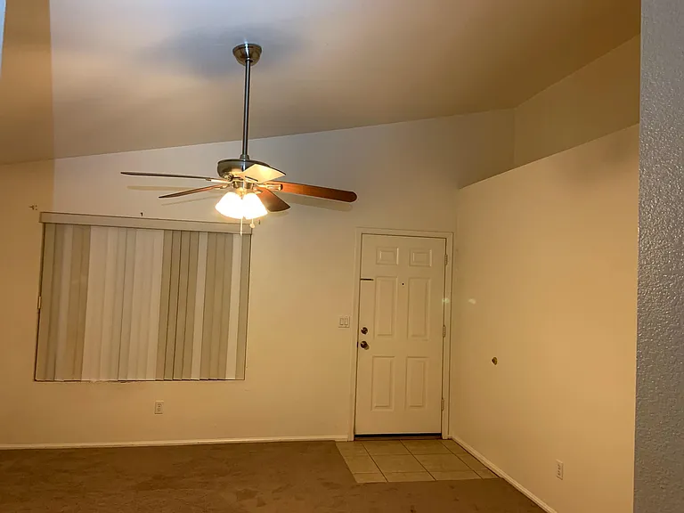 3185 W Robin Ln — Photo 3