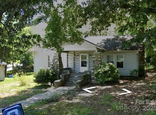 415 W Main St, Troy, NC 27371