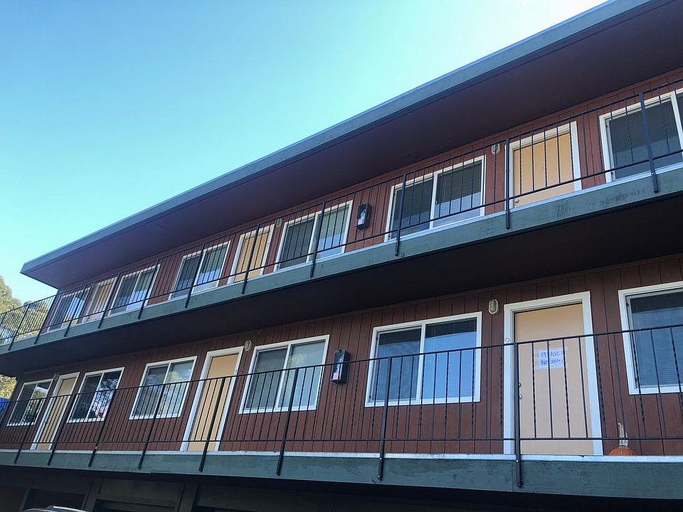 1st image of 21 Alvarado St APT 1