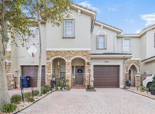 8962 SW 225th St, Cutler Bay, FL 33190