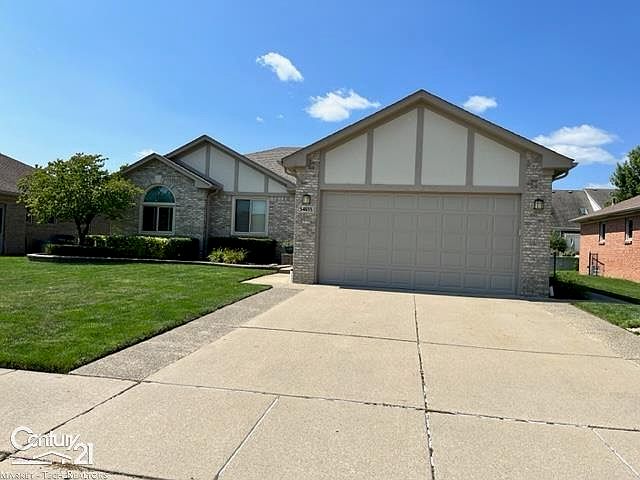 1st image of 54655 Laurel Dr