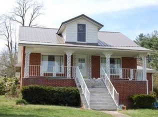 3721 Dungannon Rd, Coeburn, VA 24230