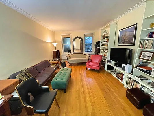 40 Ocean Parkway #1A in Windsor Terrace, Brooklyn | StreetEasy