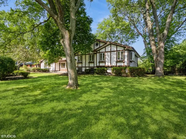 1950 Strenger Ln, Riverwoods, IL 60015
