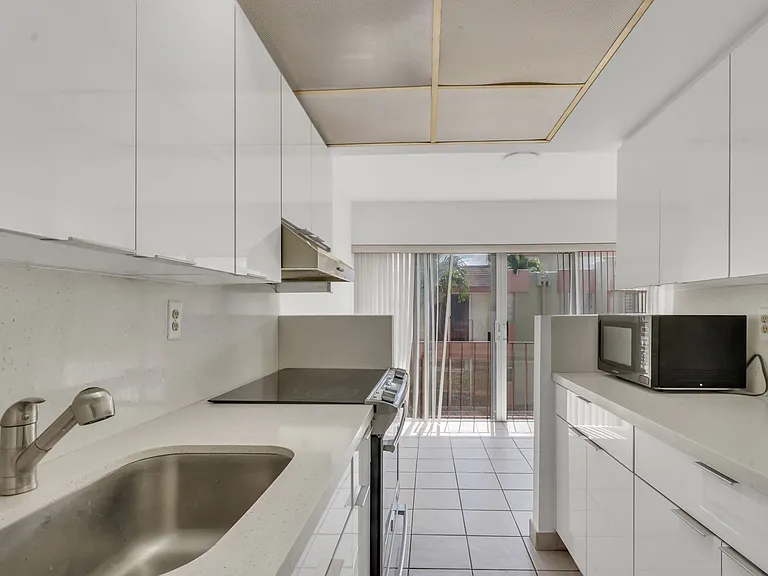 9390 W Flagler St #210A — Photo 14
