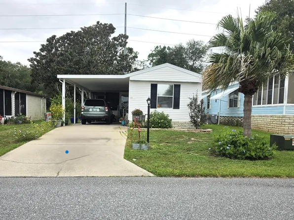 7035 Harbor View Dr #18, Leesburg, FL 34788