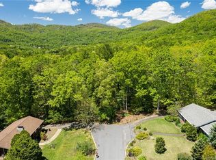 99999 Dogwood Grv, Asheville, NC 28805