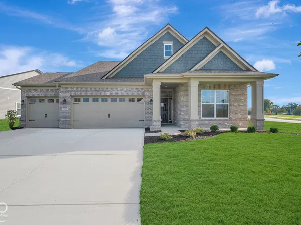 5001 Carmine St, Brownsburg, IN 46112