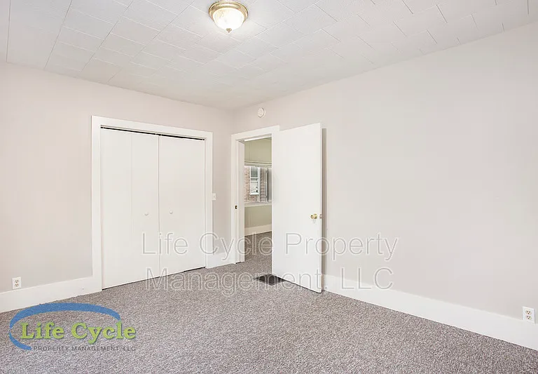 940 McReynolds Ave NW #1 — Photo 13