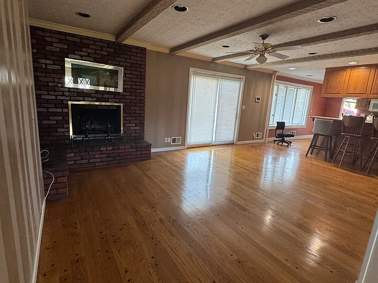 10507 Seatonville Rd — Photo 20