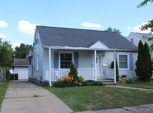 2021 Clifton Ave, Lansing, MI 48910