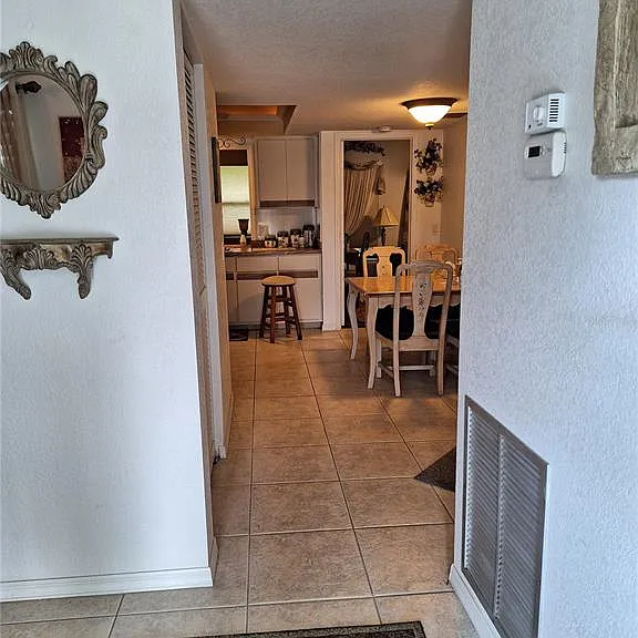 2223 Tinker St — Photo 3