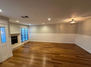 121 N Mountain Ave #B, Monrovia, CA 91016