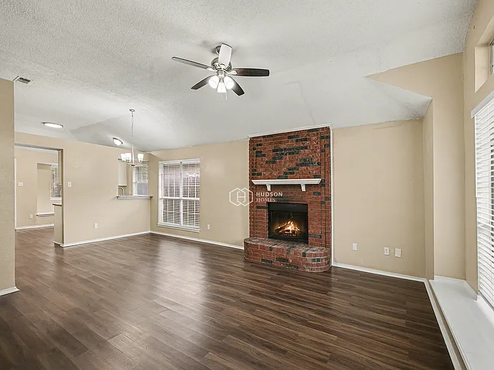5210 Livermore Dr — Photo 5