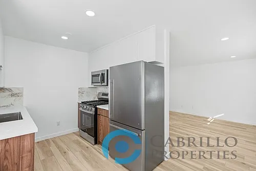 4669 34th St #1 Photo 1