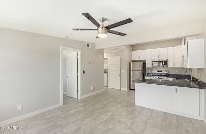 6631 East Earll Drive - 1003 — Photo 4