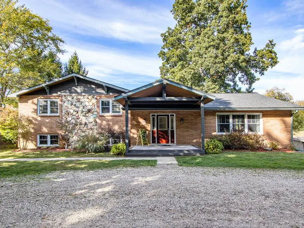 14343 E Bc Ave, Augusta, MI 49012