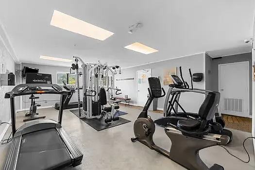 5907 S Kings Hwy #2105 — Photo 25