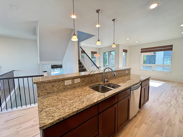 2488 Decatur St — Photo 8