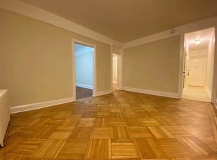 31-70 36th St #3B, Astoria, NY 11106