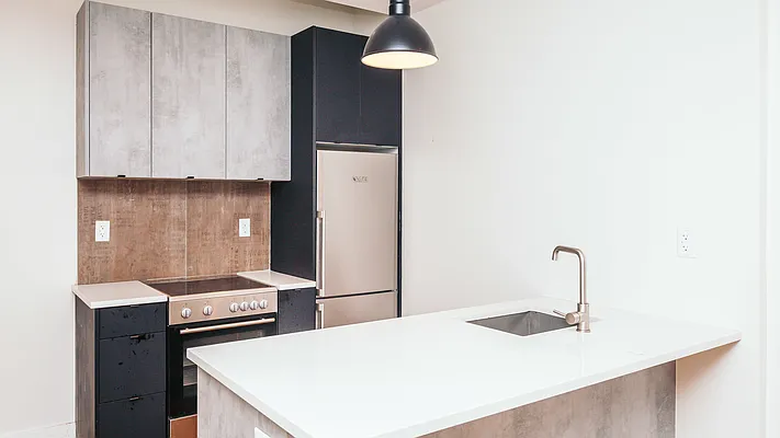 Rented by Nooklyn NYC LLC | media 22