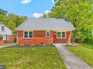 821 Nottingham Rd, Baltimore, MD 21229