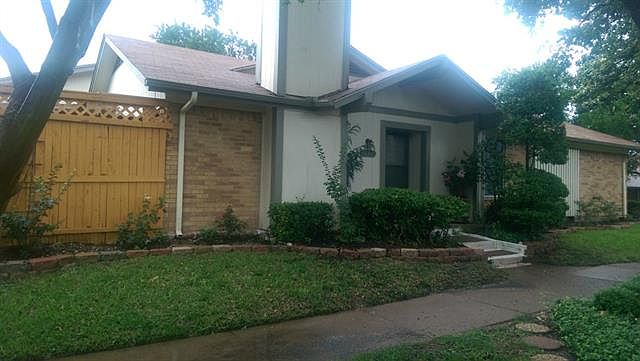 1st image of 1920 Cobblestone Ln