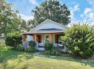 13520 E Rocky River Rd, Davidson, NC 28036