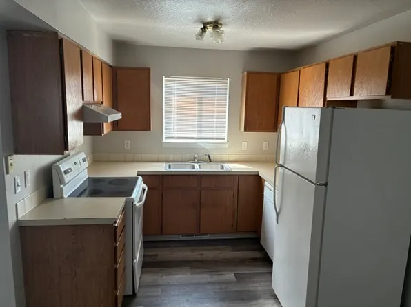 2004 E Linden St, Caldwell, ID 83605