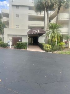 3178 Via Poinciana #217, Lake Worth, FL, 33467