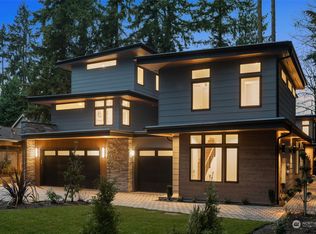 12710 NE 72nd St, Kirkland, WA