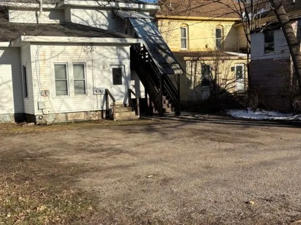 112 S Stewart Ave, Big Rapids, MI 49307