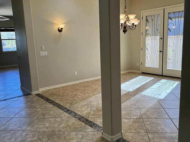 18391 W Verdin Rd — Photo 7