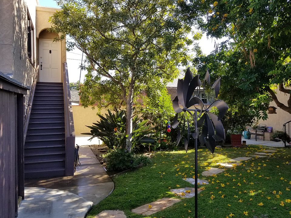 1st image of 204 1/2 Mira Mar Ave