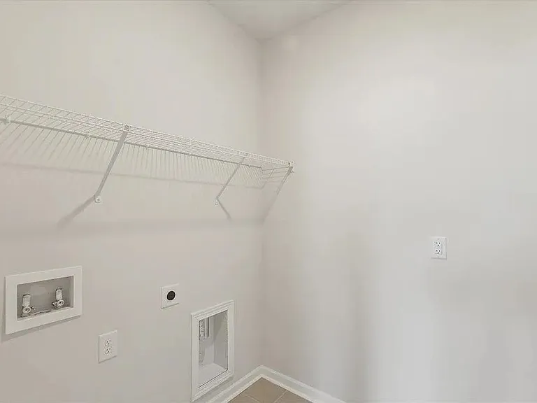 1021 Skidway Dr — Photo 28