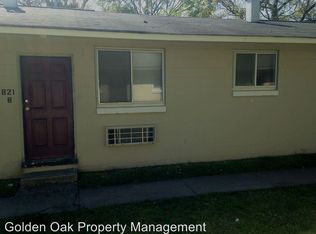 823 15 1/2 St APT 4, Virginia Beach, VA 23451