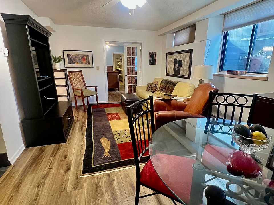 Fully furnished unit!