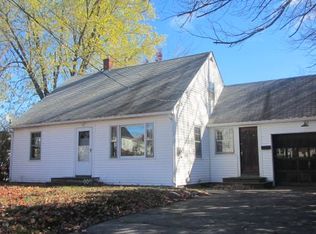 20 Osborne St, Rochester, NH 03867