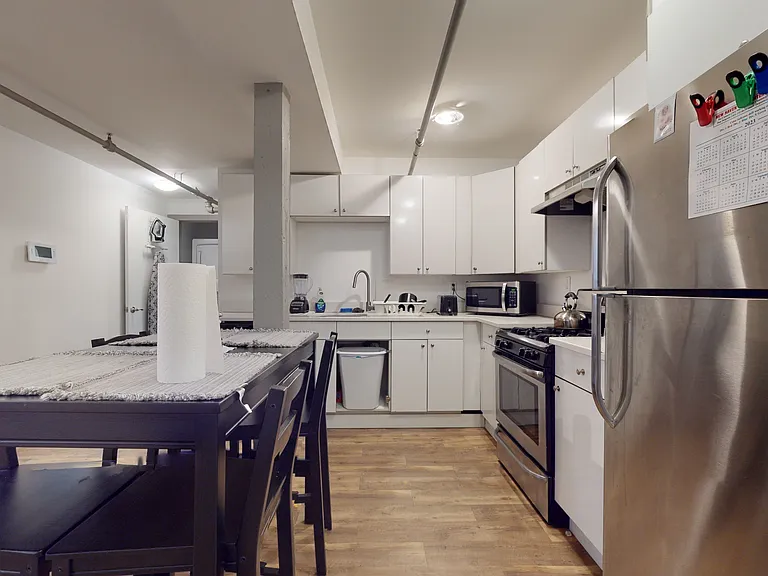 442 Chapel St #G6 — Photo 10
