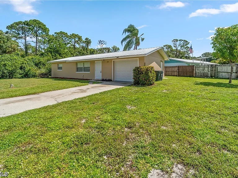 1290 Barrett Rd — Photo 20