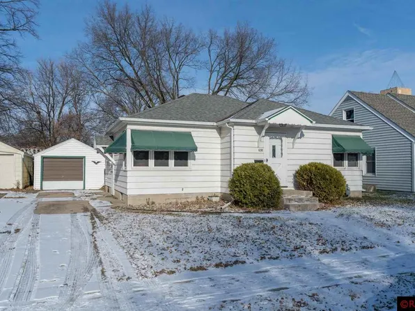638 South Ave, North Mankato, MN 56003