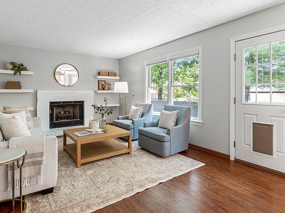 5th image of 2038 Queens Meadow Ln