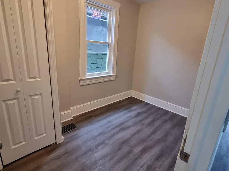 252 N Pennsylvania Ave — Photo 8