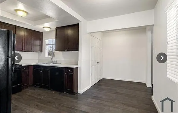 40468 Acacia Ave — Photo 2