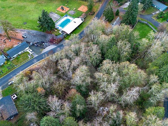2nd image of 7609 Lakeside Street SW