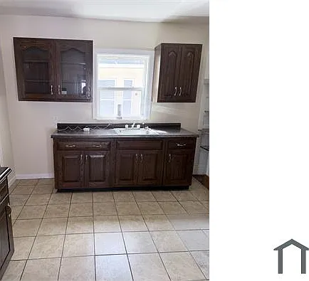 40 Dix St — Photo 5