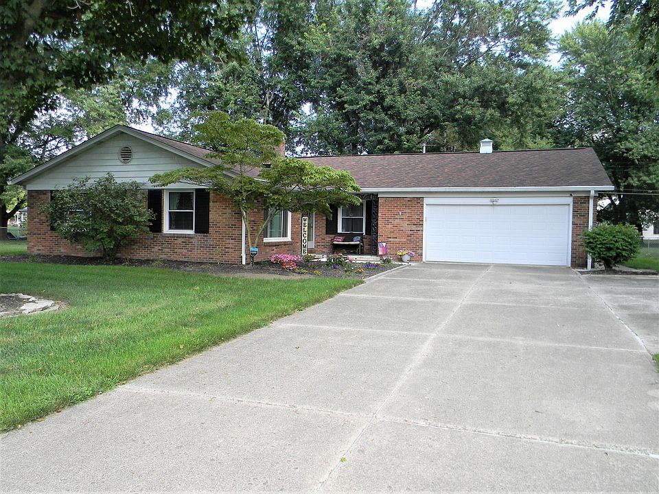 1st image of 1000 Oakdale Dr