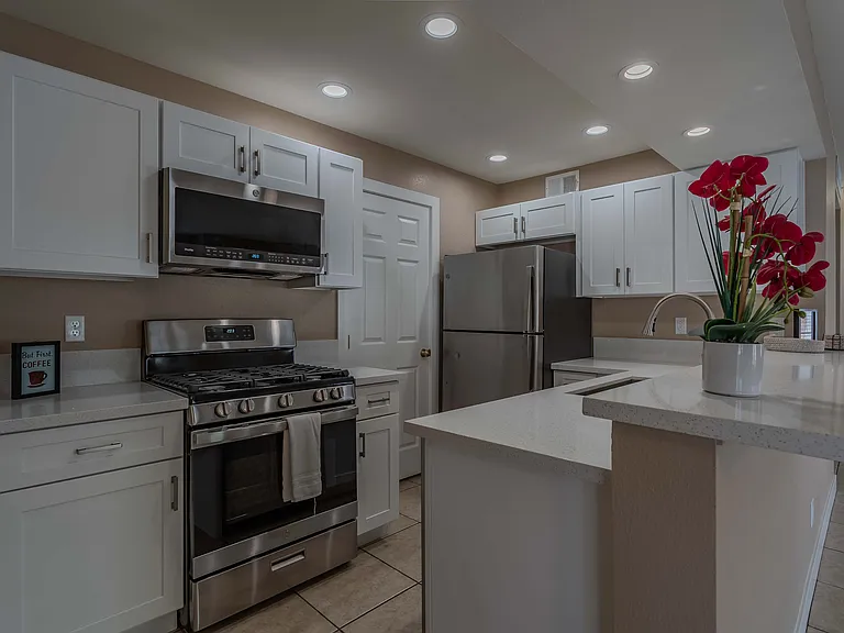 7570 W Flamingo Rd #131 — Photo 16